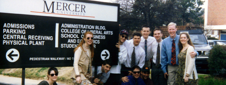 1995 choir at Mercer sign